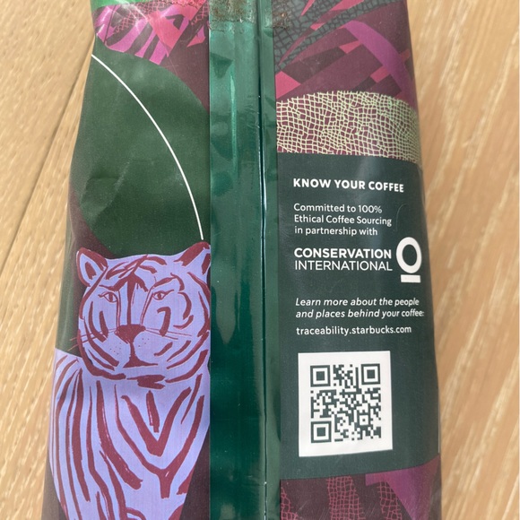 ⭐️Starbucks⭐️ Dark Roast Sumatra coffee ground— 100% Arabica — 1 pound bag - Picture 5 of 6